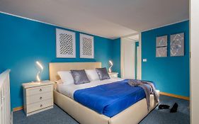 Navona Blue Apartment
